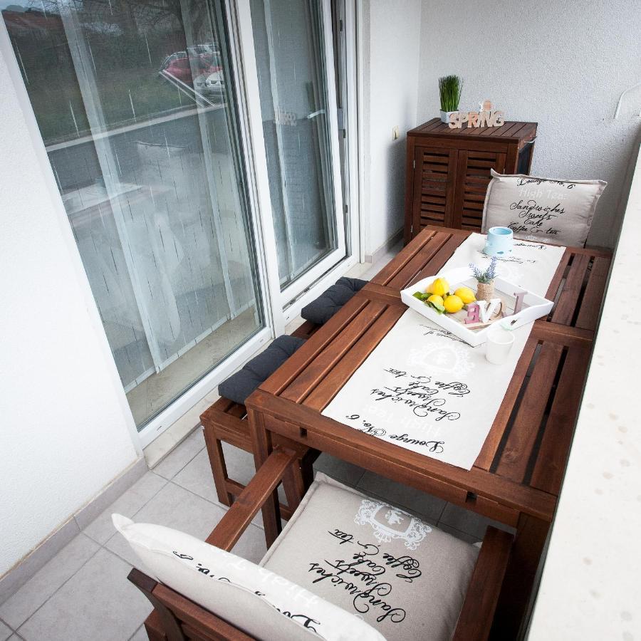 Abbadessa Apartment Kaštela Екстериор снимка